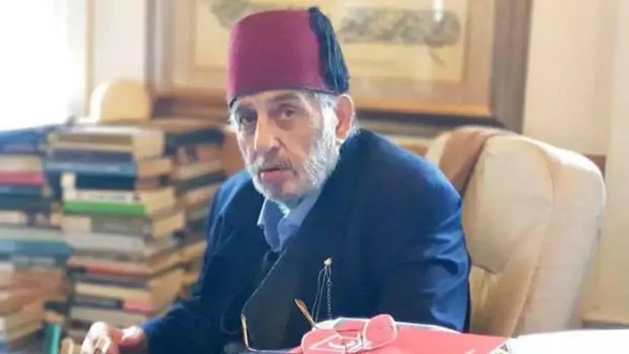 Murat Ağırel yazdı: Kadir Mısıroğlu ölmedi yaşıyor