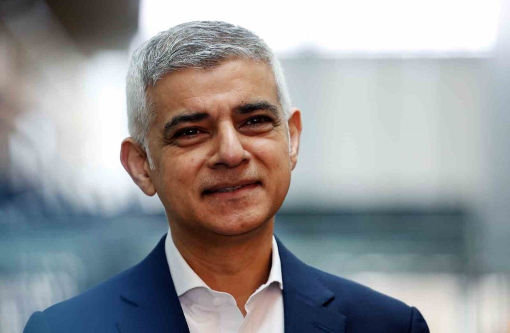 İngiltere’de Sadiq Khan 3.Londra Belediye Başkanı Seçildi!