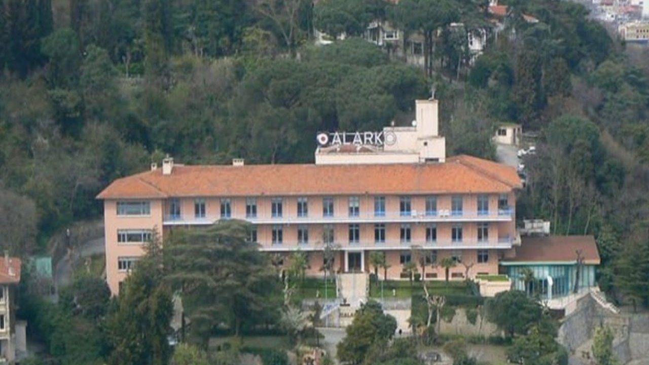 Alarko Holding, Jeotermal Seracılıkta Güçlü Adım: Nata Tarım'ın Tüm Hisselerini Devraldı