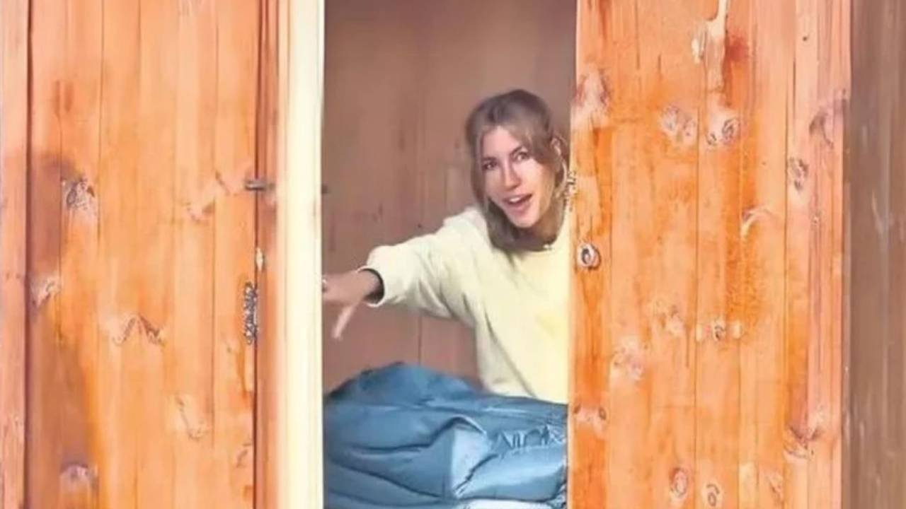 Çağla Şıkel para ödeyerek kendini karanlık kulübeye kapattırdı: Çıkınca verdiği tepki gündem oldu