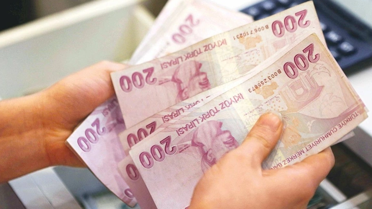 Herkesin beklediği Asgari ücret zammıyla ilgili önemli gelişme!