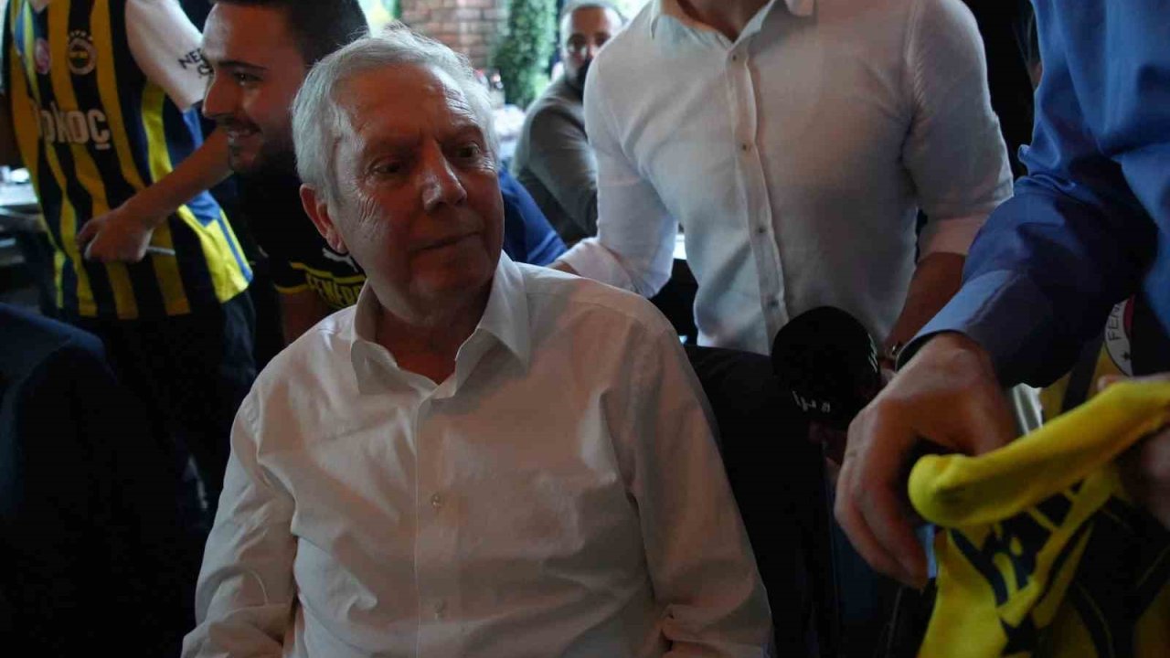 Aziz Yıldırım, Fenerbahçe Taraftarlarıyla Buluştu: Birlik ve Beraberlik Çağrısı