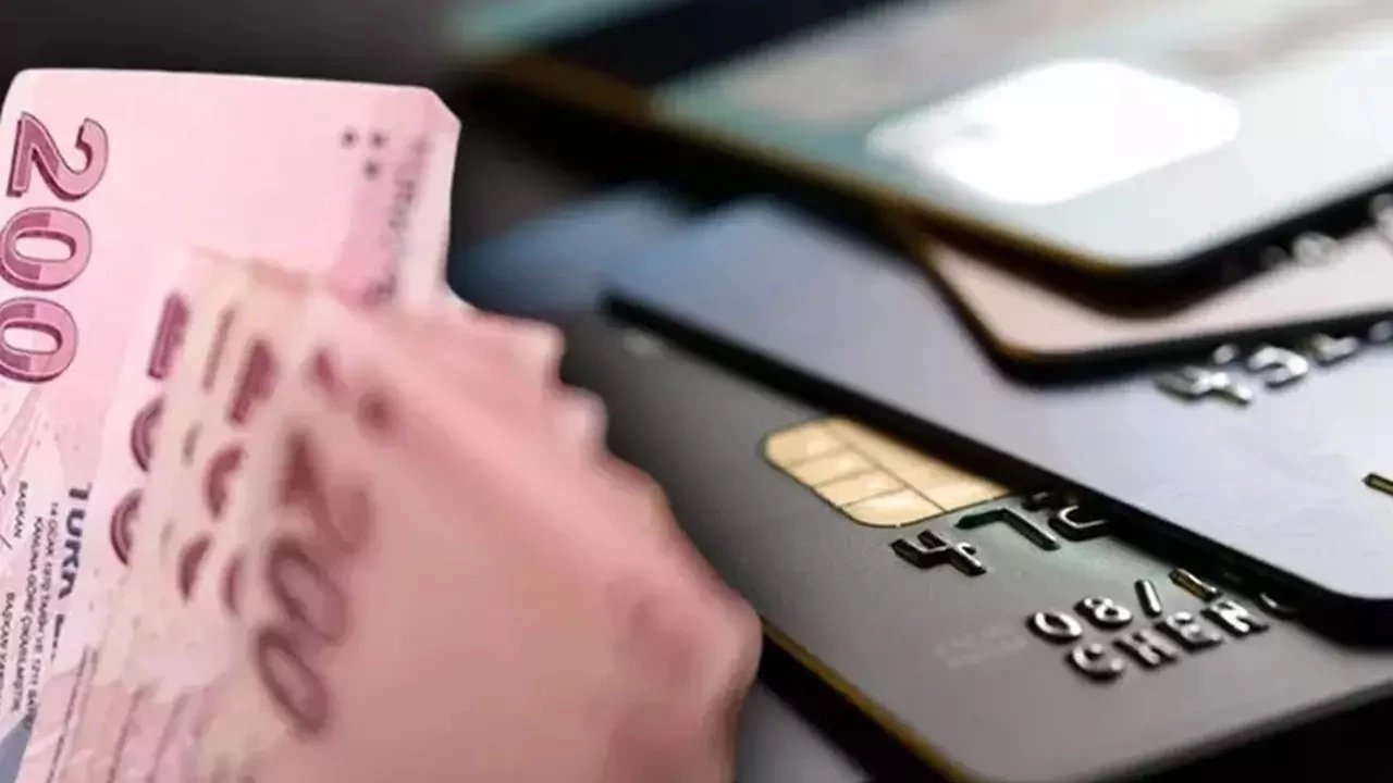Merkez Bankası kredi kartı uyarısı yaptı: Limitler gelire uygun ayarlanmalı