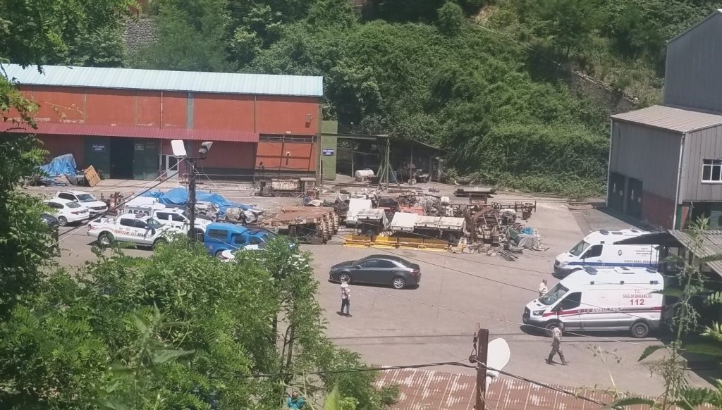 SON DAKİKA HABERİ! Son dakika! Zonguldak'ta madende göçük yaşandı!