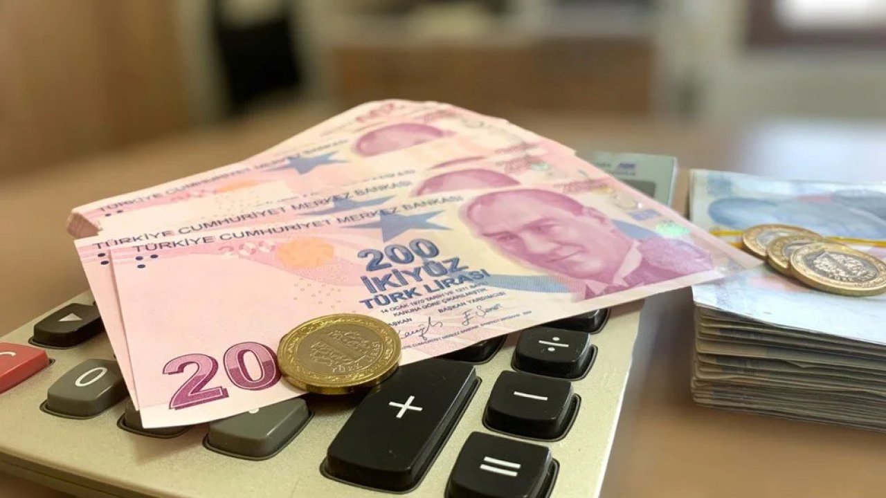 Temmuz 2024'te Türkiye'de Memur ve Emekli Maaşlarında Beklenen Artışlar