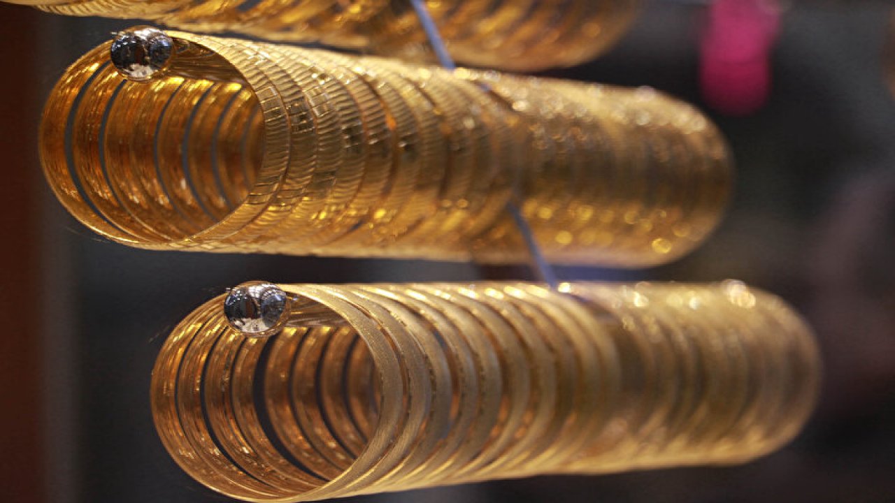 Altın Fiyatları Yükselişte! Gram Altın %0.25 Artarak 2.427,67 TL'ye Ulaştı