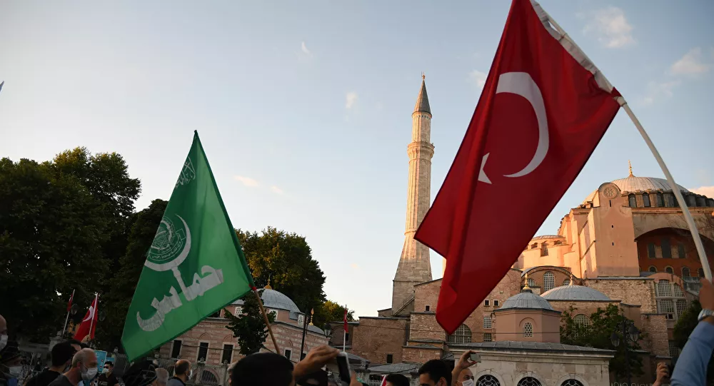 Ayasofya'da İsviçreli işletmeci bilmecesi: Gişe gelirinin 7 yıl daha İsviçreli şirkette olduğu ortaya çıktı