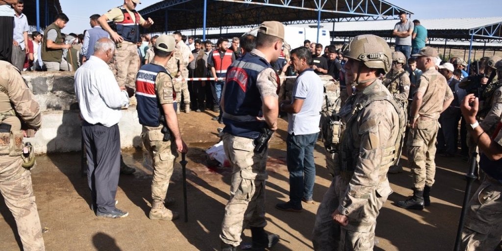 Kurban Pazarında Silahlar Patladı: Ölü ve Yaralılar Var! Son dakika!