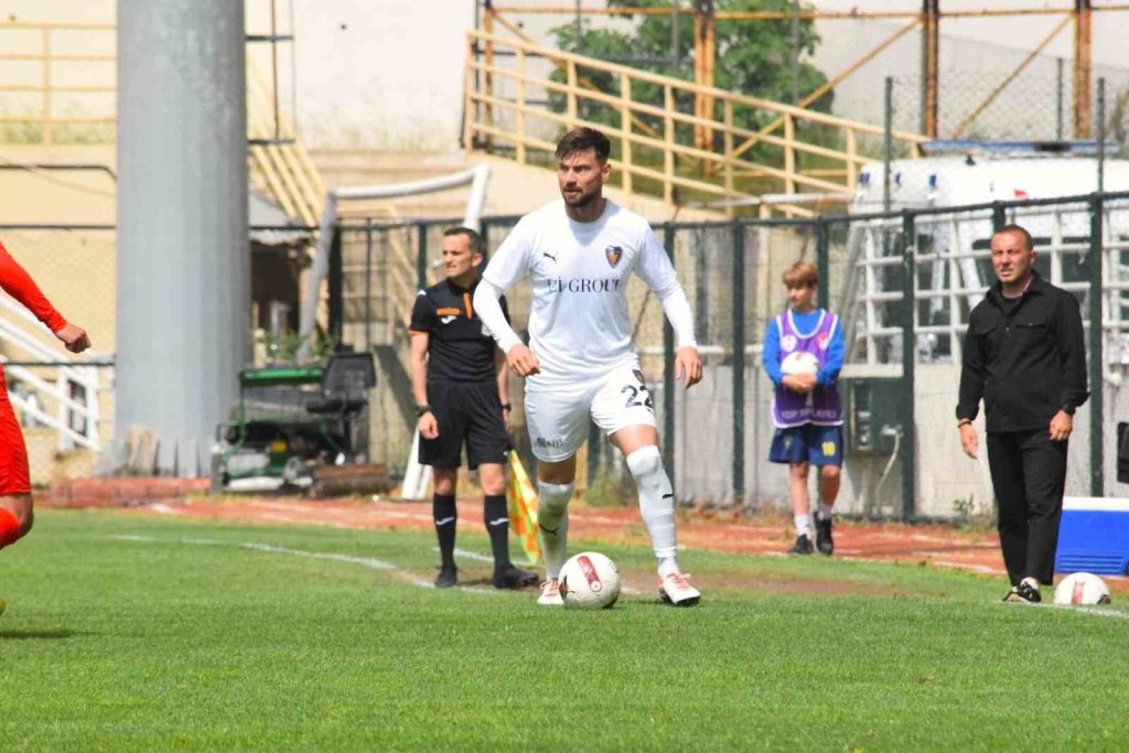 Bucaspor 1928’de Sadi Karaduman ile sözleşmesine son verdi