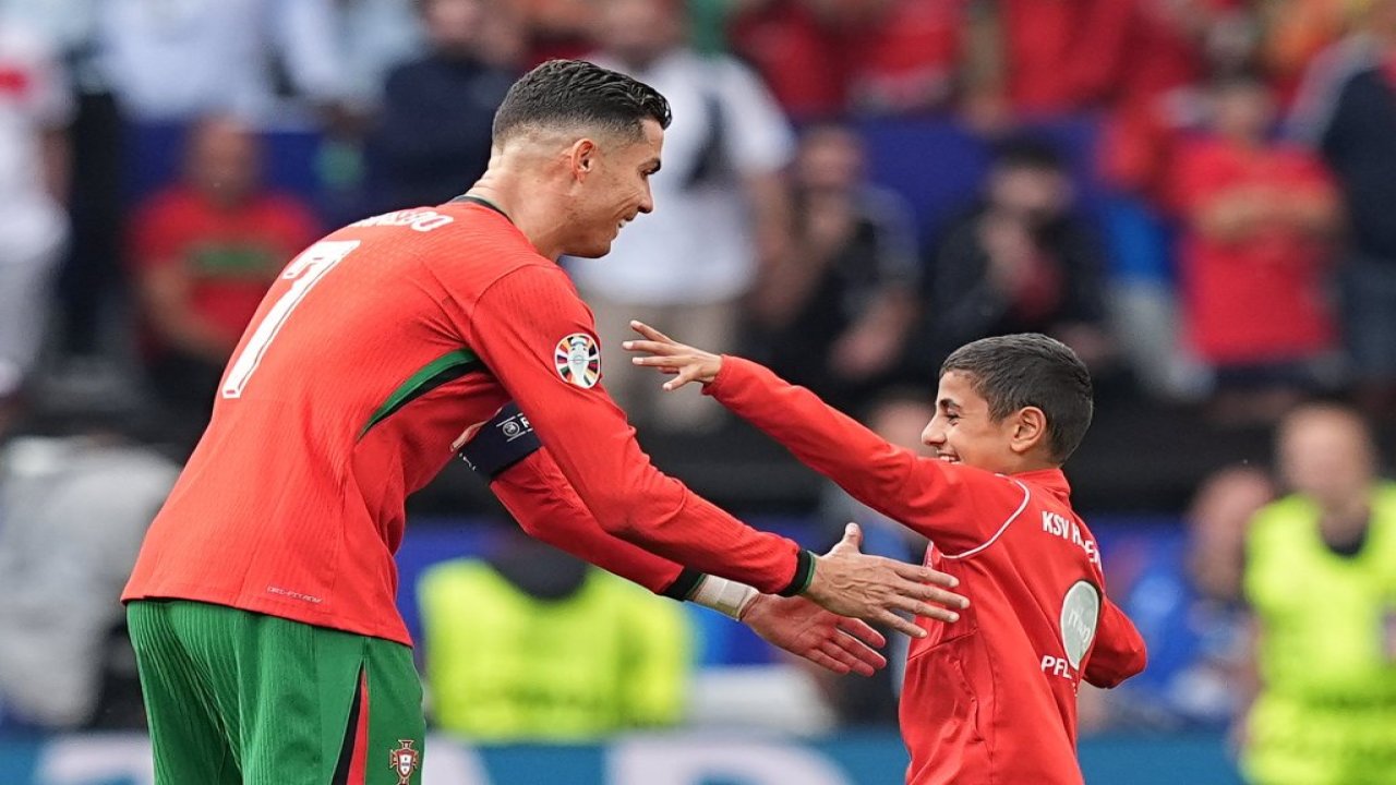 UEFA, Türkiye Portekiz maçına soruşturma başlatacak!: İşte o detaylar