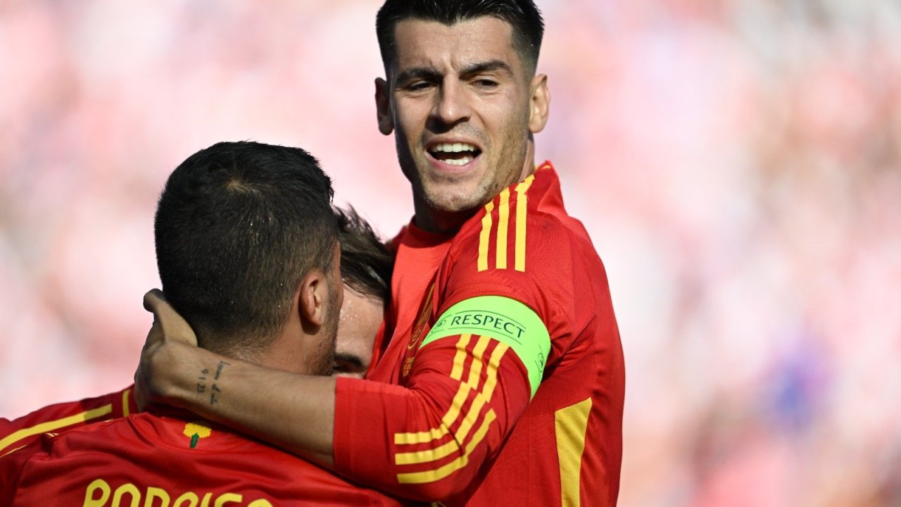 Morata'dan Beklenmedik Hamle: Fenerbahçe Taraftarları Heyecanlandı!