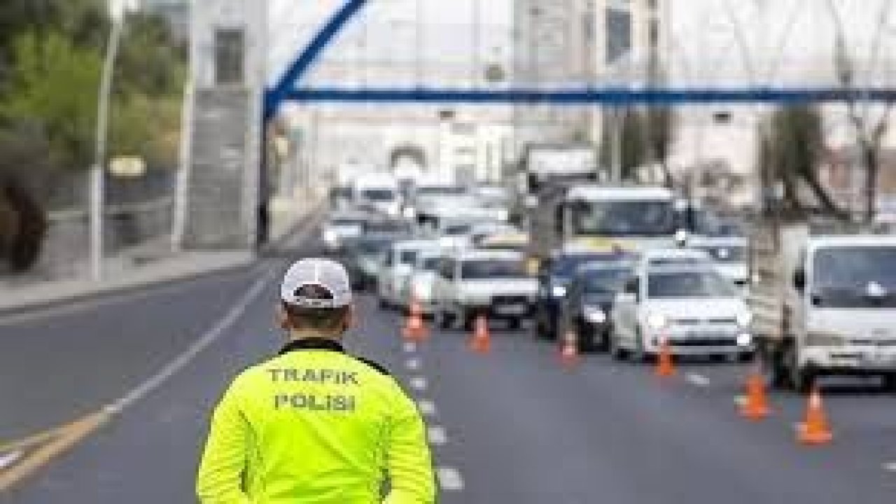 İçişleri Bakanı Yerlikaya’dan Trafik Denetimlerine Dair Açıklama: 2,8 Milyon Araç Kontrol Edildi