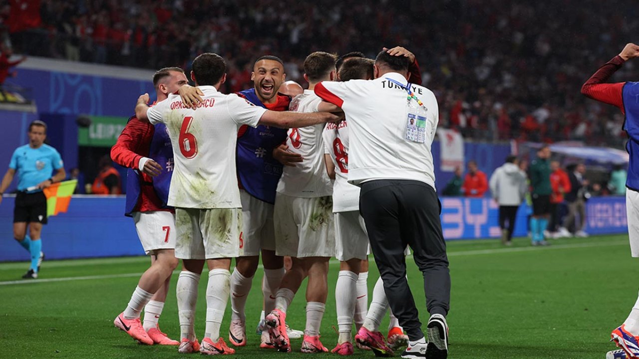 EURO 2024'te çeyrek final heyecanı başlıyor: Eşleşmeler belli oldu!