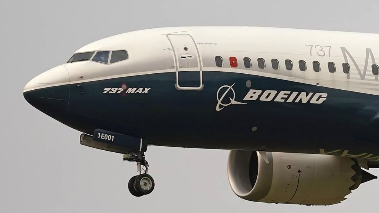 Boeing’e 737 MAX Kazaları İçin Dolandırıcılık Suçundan 243,6 Milyon Dolar Ceza