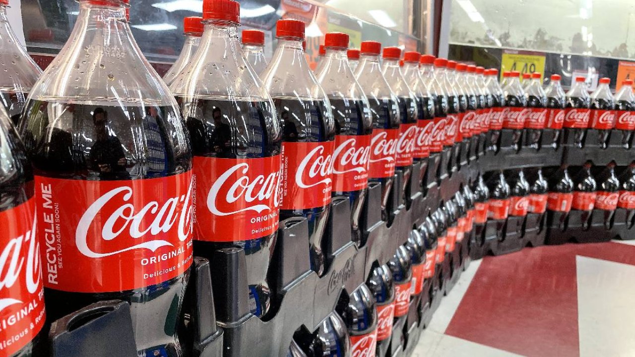 Coca-Cola Alarmı: Zararlı Maddeler Tespit Edildi, Sakın İçmeyin!