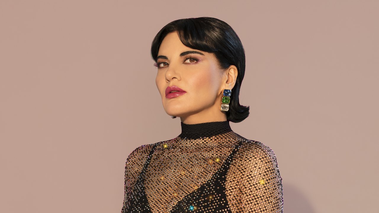Göksel, 30. Yıl Konserinde Harbiye'de Büyüledi: 