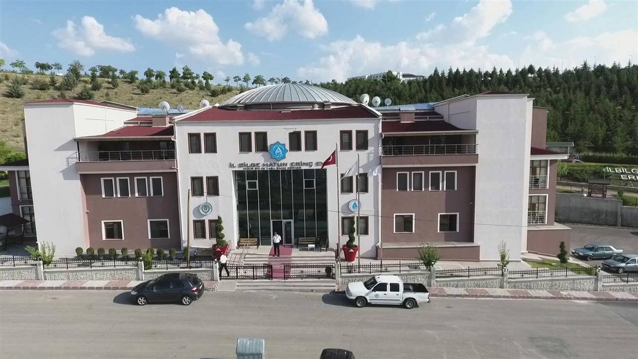 CHP’li belediyeden alınıp Devlet Bahçeli’nin vakfına verilen huzurevinde fahiş zam