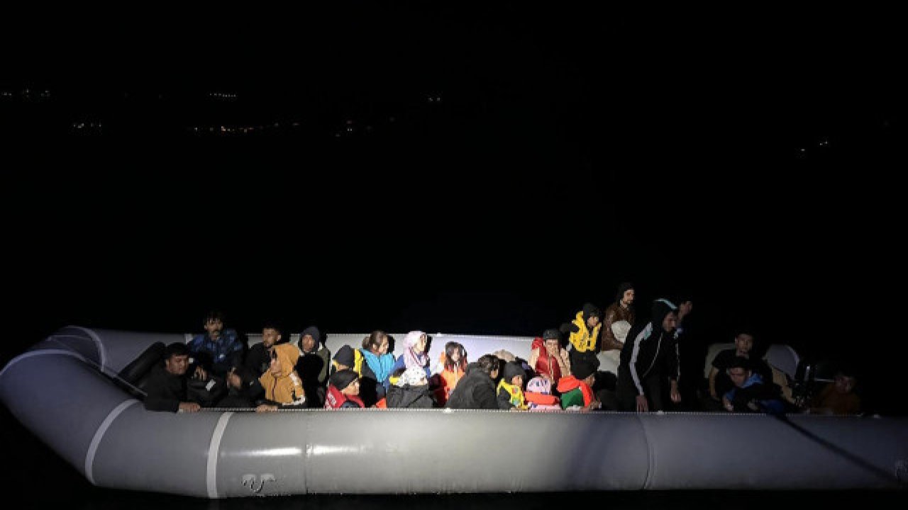 Marmaris Açıklarında Düzensiz Göçmen Operasyonu: 73 Kişi Yakalandı