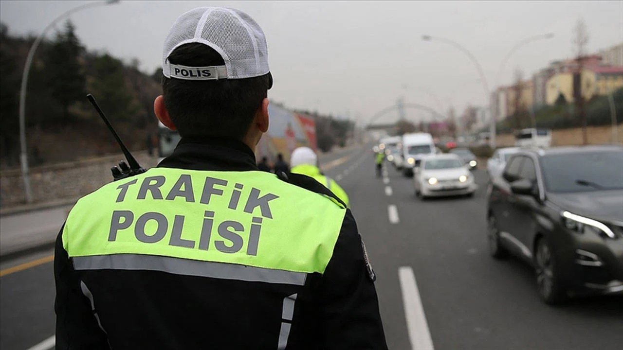Yolculuk Yapacaklar Dikkat: Yarın Trafiğe Kapatılan Rotalar Açıklandı
