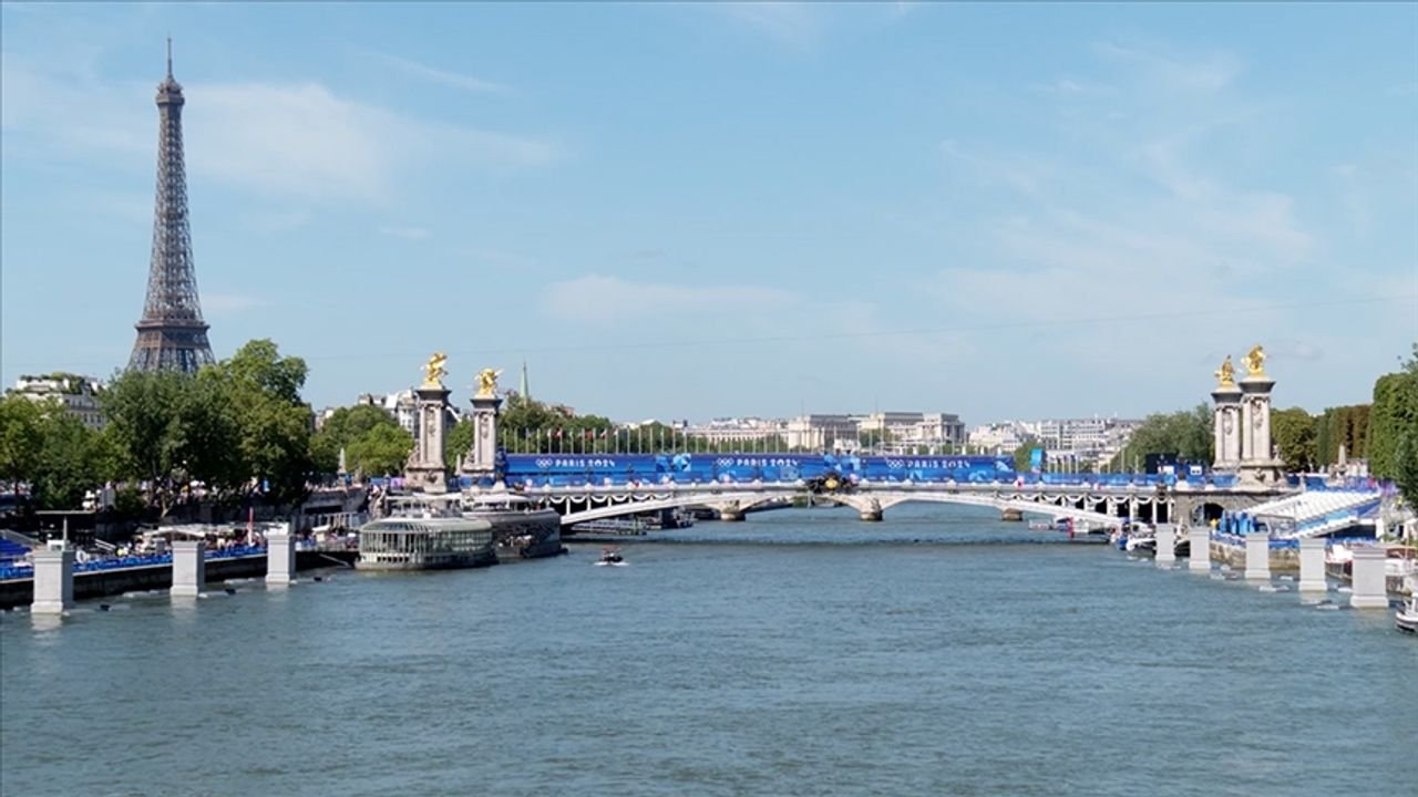 Paris 2024: Sen Nehri'ndeki Triatlon Antrenmanı Kirlilik Nedeniyle İptal Edildi