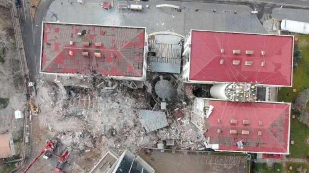 89 kişiye mezar olan Galeria Sitesi’nin müteahhidi öldü!