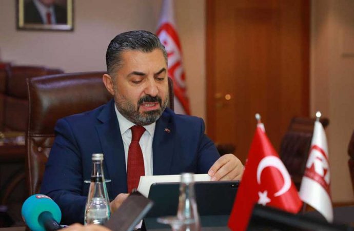 Halkbank'a atadılar!