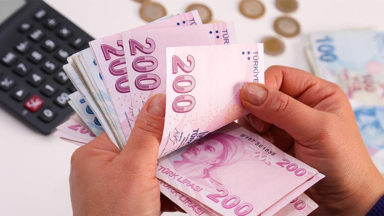 Vergi Takviminde Şok Değişiklik: Yeni Düzenlemeler Açıklandı!