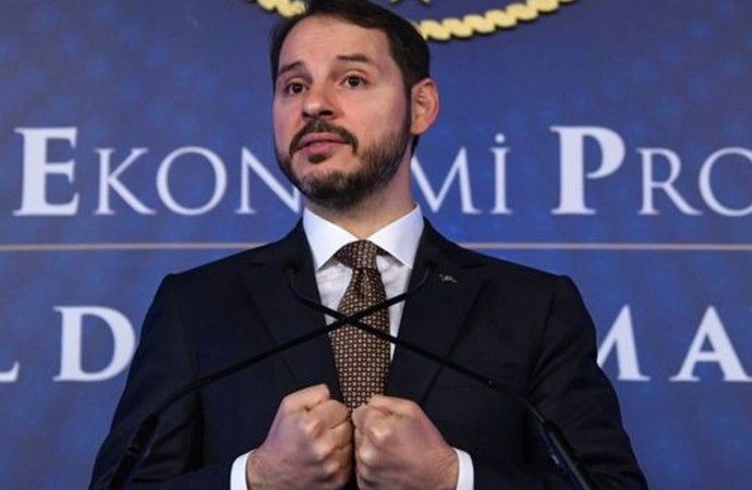 Berat Albayrak'ın yumruğu 