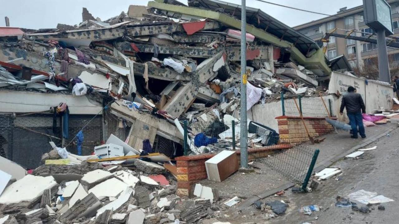 Saitbey Sitesi davasında bilirkişi heyeti önce davadan çekildi, sonra 'sehven çekildik' dedi