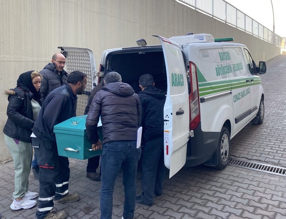 Kayseri'de Komşusunu Öldüren Anneye 