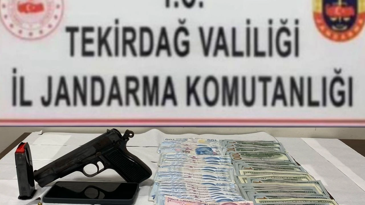 Sahte Jandarmalar 75 Yaşındaki Kadının Altınlarını Çaldı, JASAT Şüphelileri Yakaladı!