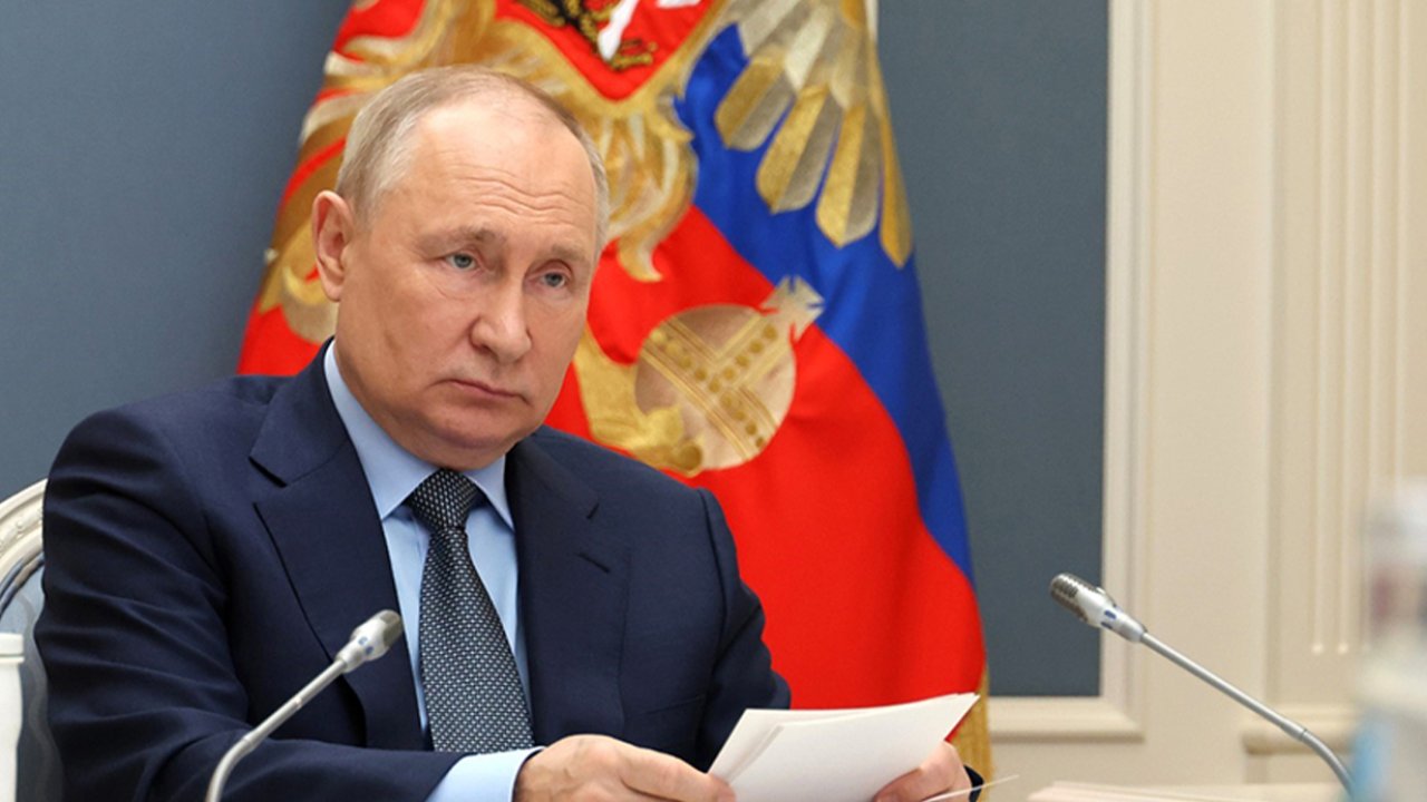 Putin’den ordudaki asker sayısını artırma emri!