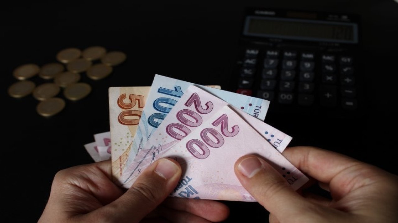100 Bin TL Kredi Çekmenin Aylık Geri Ödemesi: Hangi Banka Daha Avantajlı?