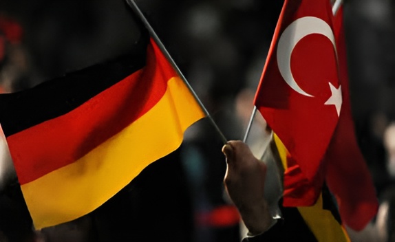Almanya’dan Sınır Dışı Edilecek Türk Vatandaşlarının Sayısı Büyüyor!