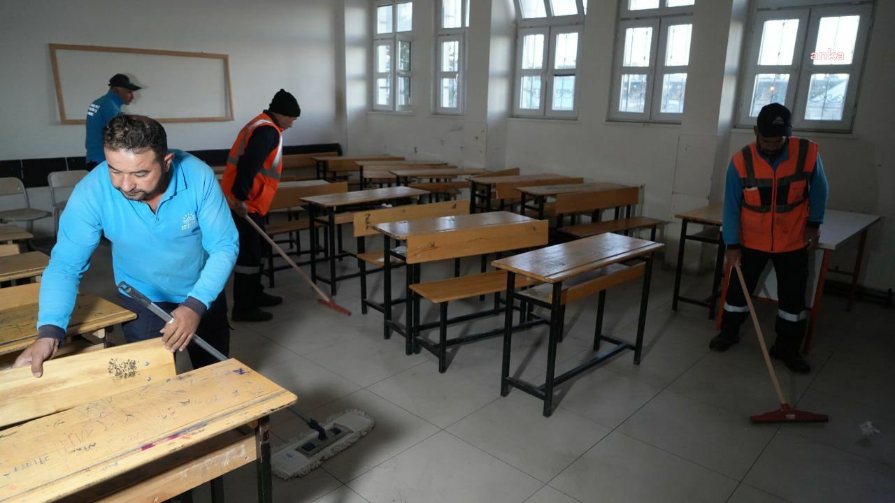 Adıyaman Belediyesi, 1 ayda 120 okulu temizledi
