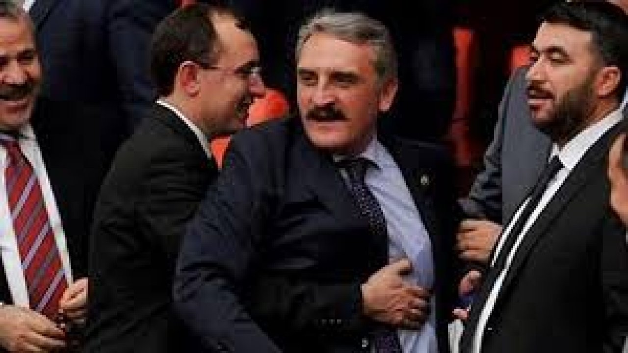 AKP'li Hamdi Çamlı'dan Daron Acemoğlu'na 'Nobel'i iade et' çağrısı