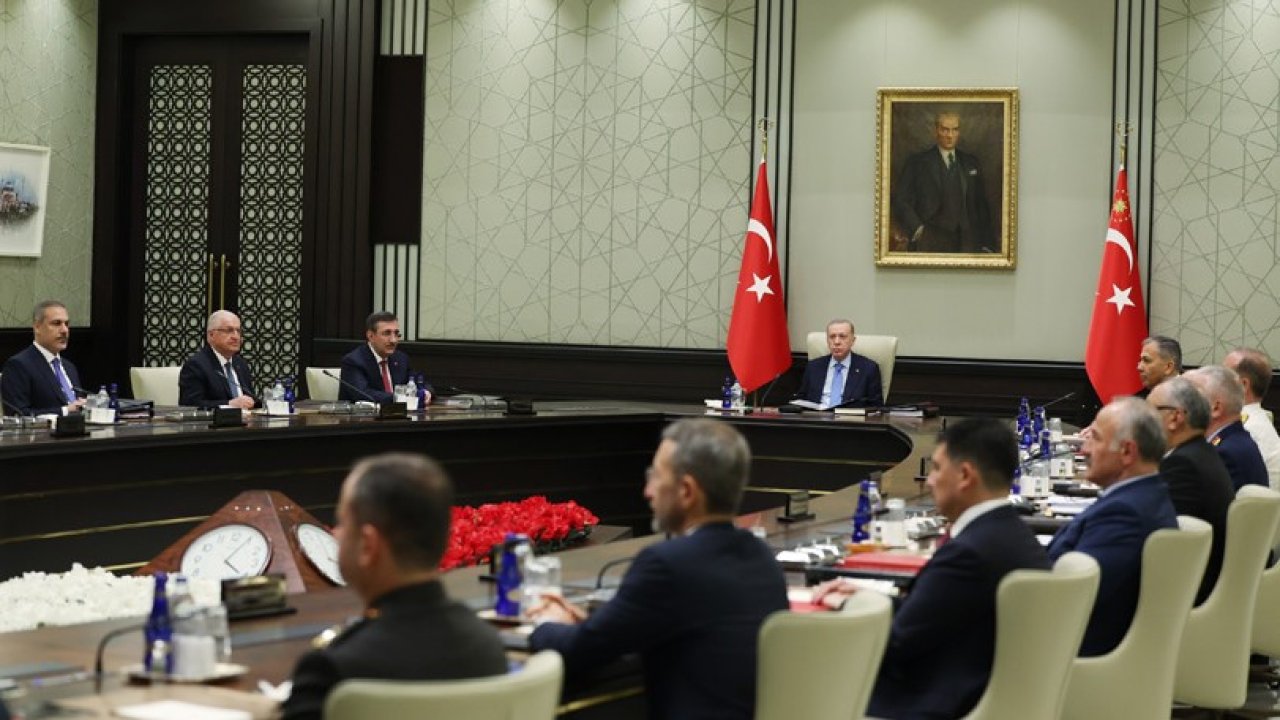 Kulis| Köfteci Yusuf olayı, Tarım Bakanı'nı koltuğundan edebilir, Berat Albayrak geri dönebilir