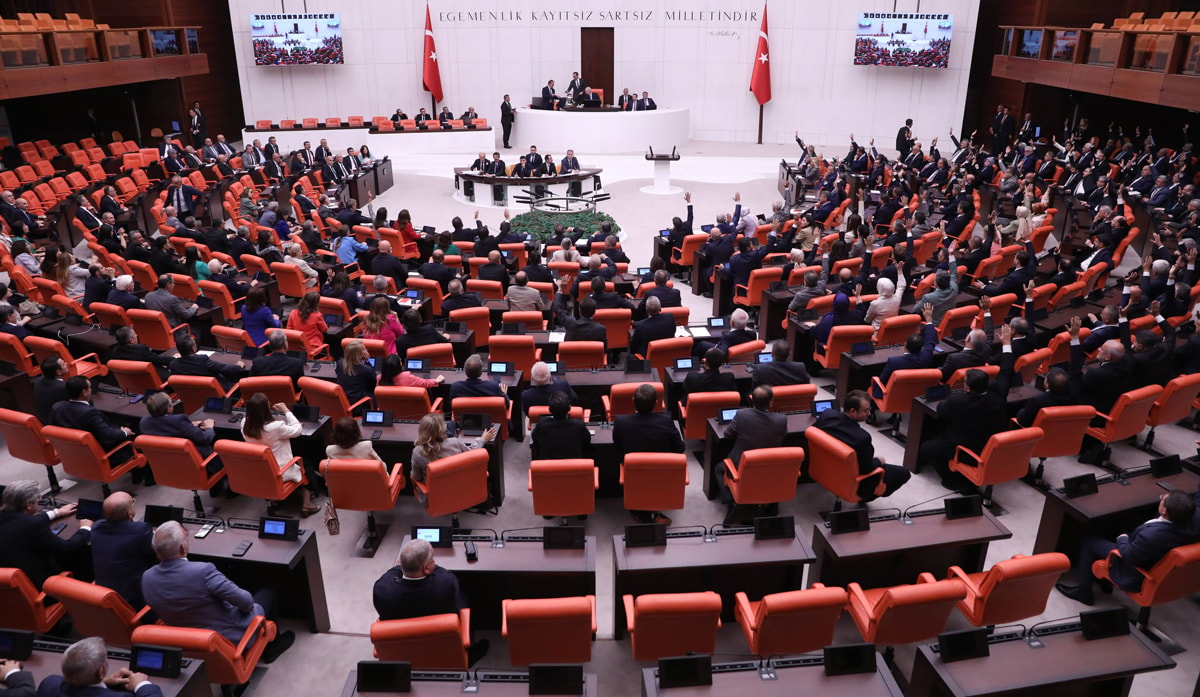 İYİ Parti, Anayasa Değişikliğine Ceza Öngörüyor: 20 Yıla Kadar Hapis