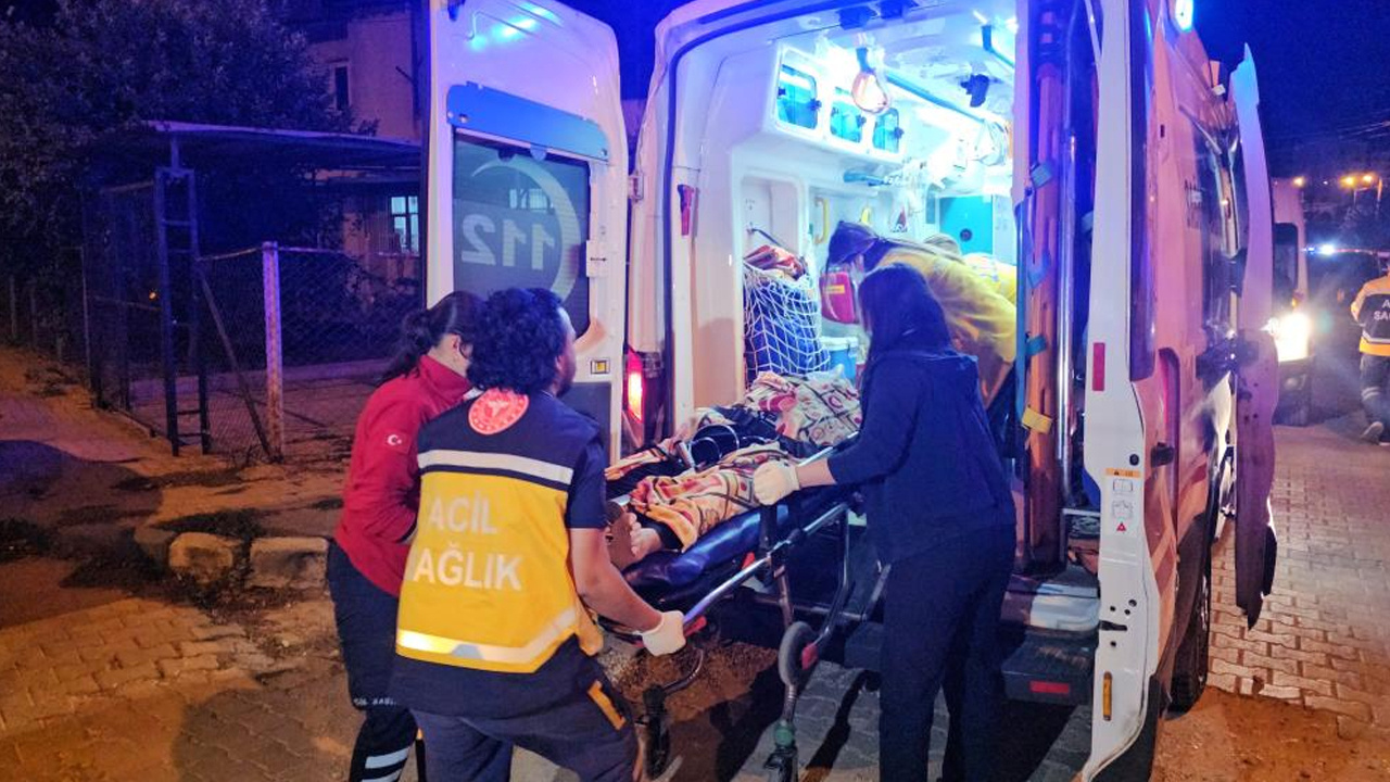 Adana'da Korkunç Cinayet: Şizofren Genç Ailesini Vurdu!