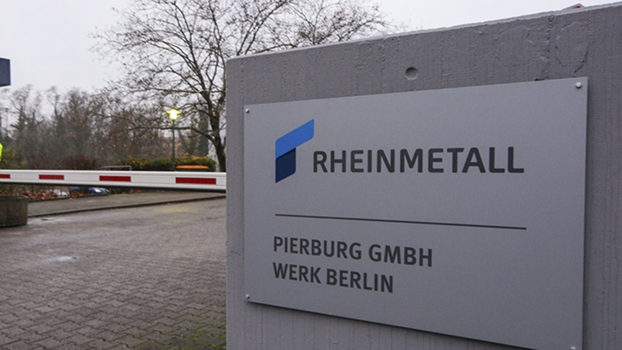Alman savunma şirketi Rheinmetall, İngiltere'de topçu silahları için namlu üretecek