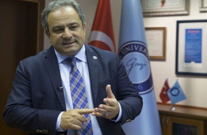 Bilim Kurulu üyesinden canlı yayında vatandaşlara tepki...