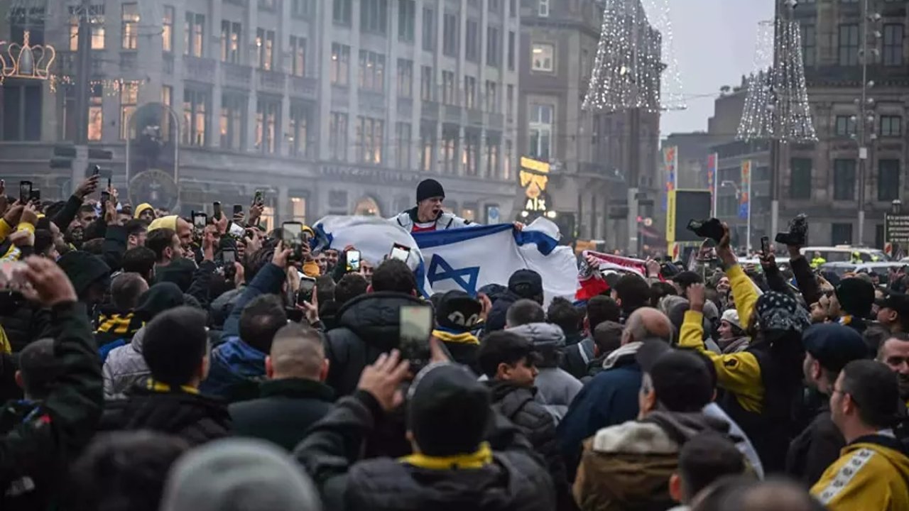 Fransa-İsrail Maçında Kavga Çıktı: Taraftarlar Karıştı!