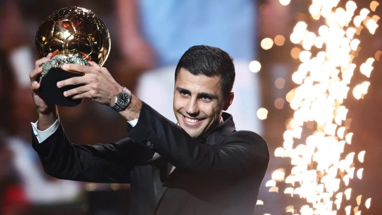 Ballon d'Or Sahibi Tercihini Yaptı! Messi mi, Ronaldo mu?