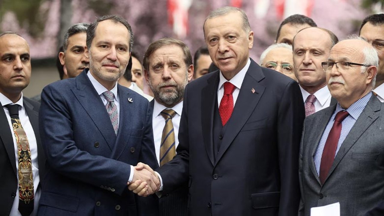 Erbakan'dan 'Erken Seçim' Çıkışı: 'Yoruldu ve Yaşı İlerledi, Kenara Çekilsin'