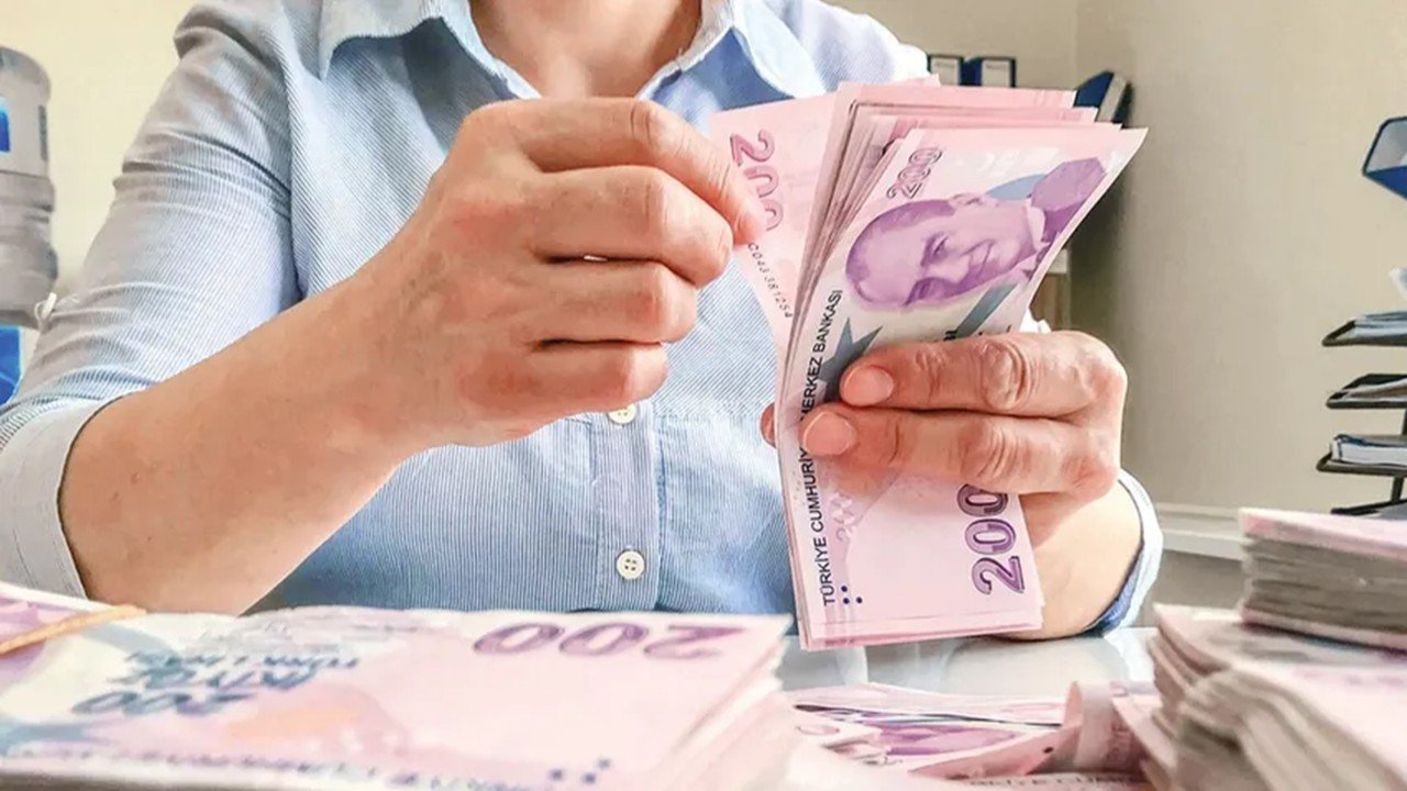 Erdursun emekli zammına oran verdi! 202'te 5 emekli maaşı ne kadar olacak?
