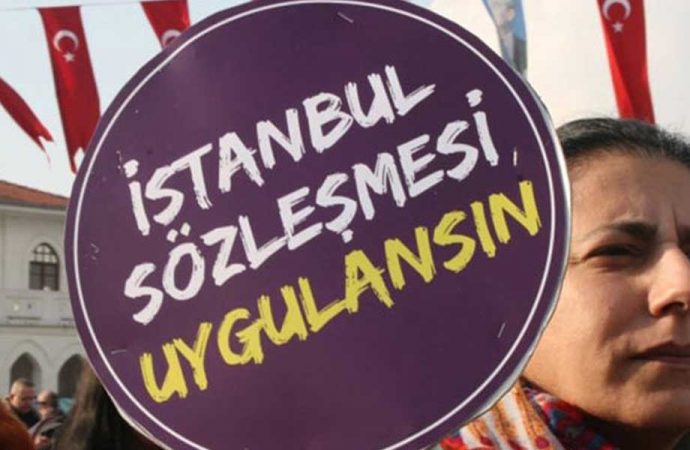 Kadınlar İstanbul Sözleşmesi'ne sahip çıktı: Bir madde de sen oku