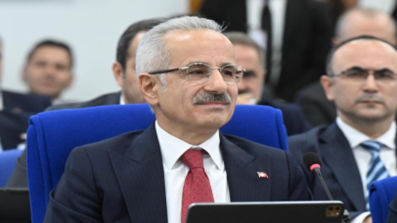 Bakan Uraloğlu: 'TÜRKSAT 6A, 2025'in ilk çeyreğinde hizmete girecek'
