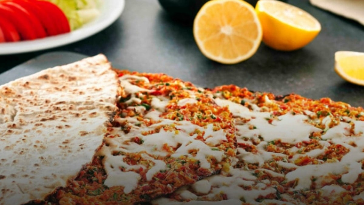 Gıda Güvenliği İçin Sıkı Denetim: Bakanlık 5 İldeki Lahmacuncuları Açıkladı!