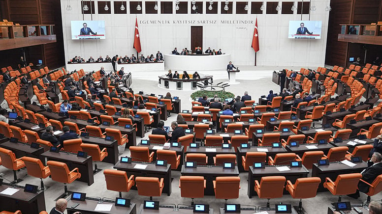 Bakanlık Bütçeleri Alarm Veriyor: 16 Kuruluşta Kaynak Tükendi!