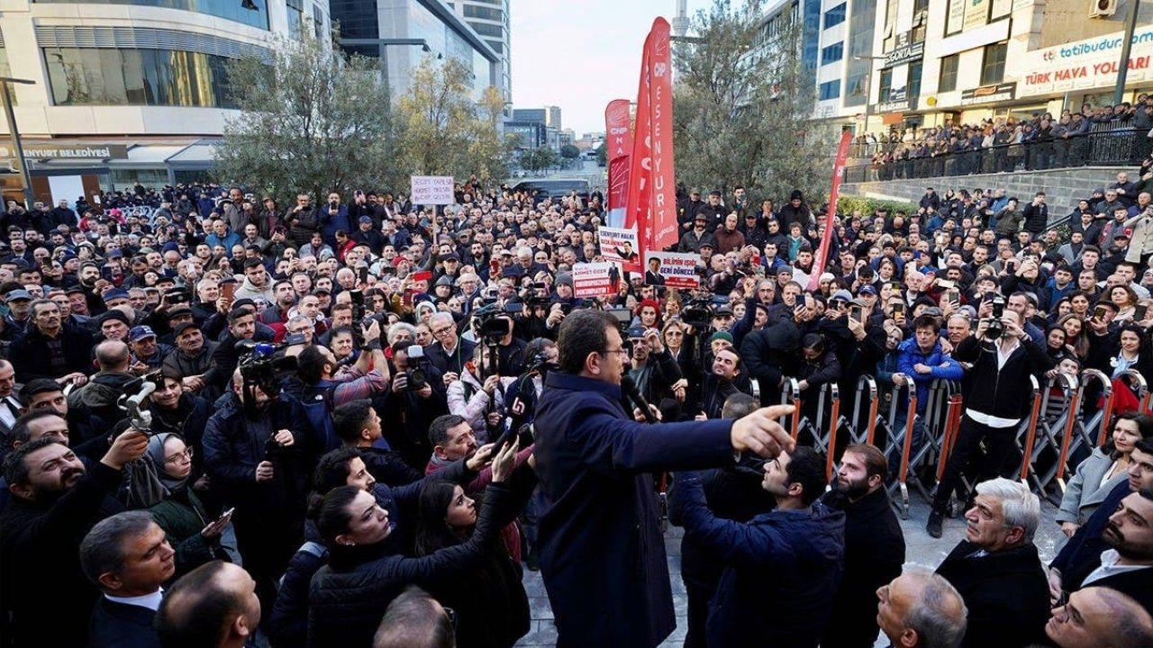 İmamoğlu, kayyum yönetimindeki Esenyurt Belediyesi'nin karşısına Kent Lokantası açtı